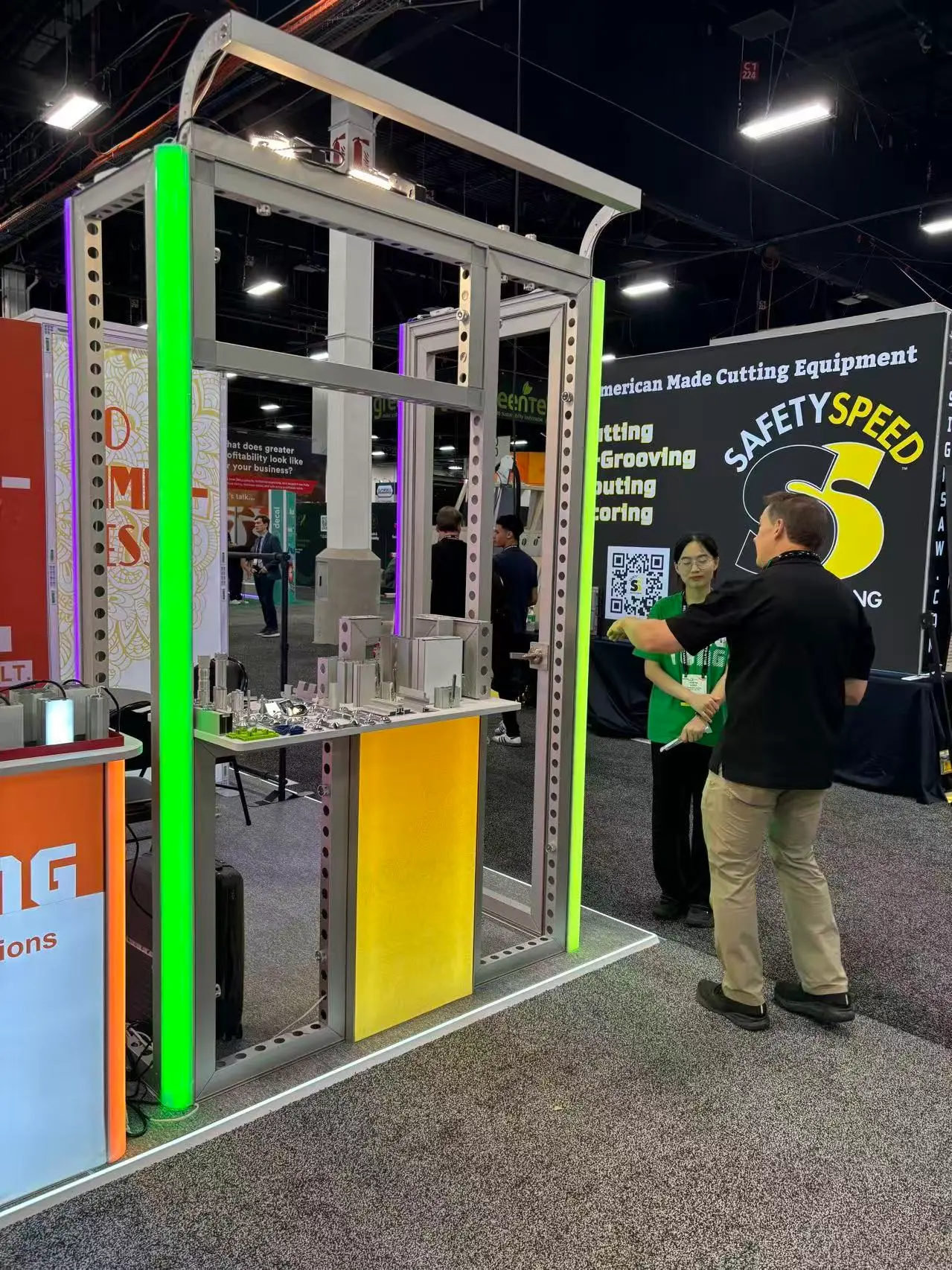 tool-free modular exhibition system.webp